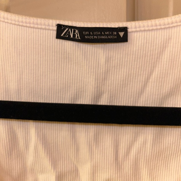 Zara White Ruffle Ruched Tank - Picture 4 of 4